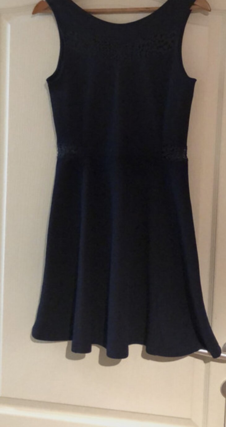 Robe Patineuse Kiabi dentelles Taille S