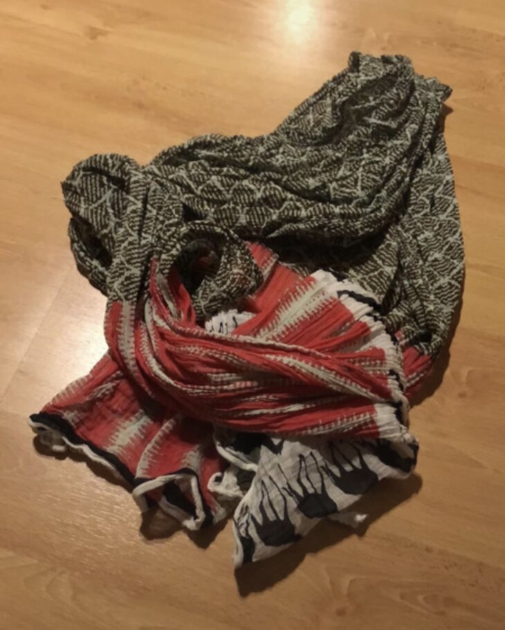 Foulard ton Rouge/Bleu/brun